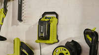 super chargeur 36 V MAX POWER RY36C10A Ryobi