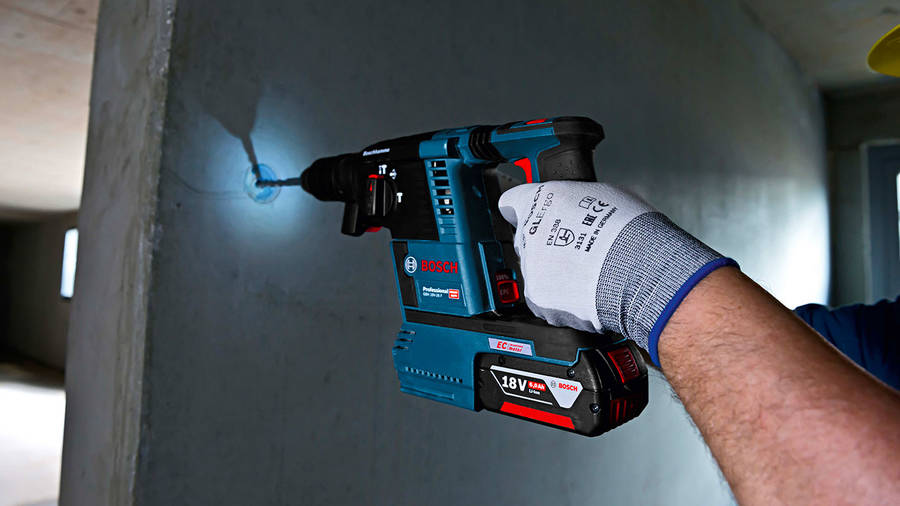 Test du perforateur sans fil 18 V GBH 18V-26 F Brushless Bosch