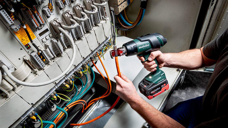 La gamme de pistolets à air chaud filaire et sans-fil Metabo