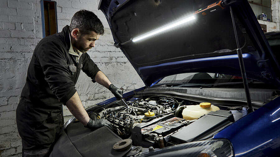 Lampe d'inspection pour l'entretien de la voiture, réparation de